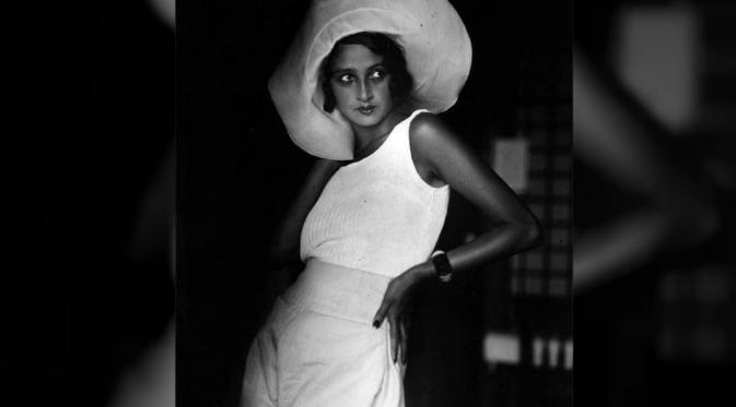 Bentuk tubuh ideal wanita di era tahun 1930-an. (sumber: Fashion Nation)