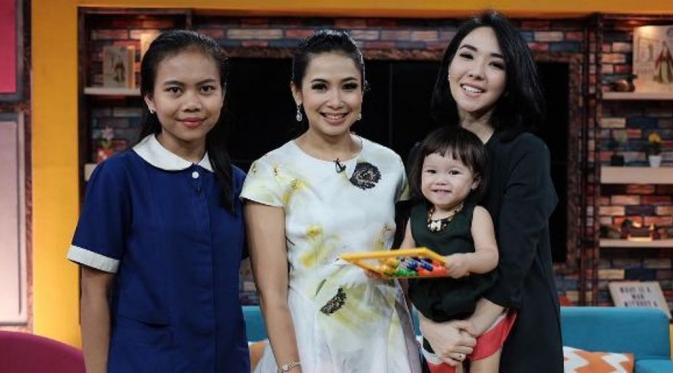 Siti bersama Feni Rose, Gisel dan Gempita [foto: instagram/siti_syalalah]