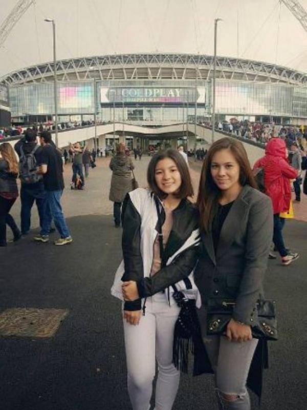 Wulan Guritno bersama keluarga saat berada di London, Inggris. (Instagram - @wulanguritno)
