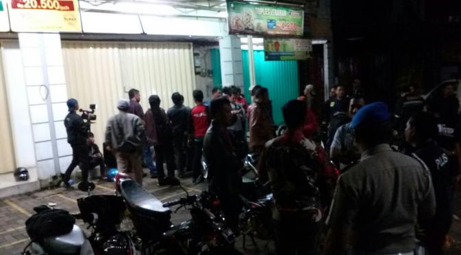 Geng motor menyerang anggota klub motor di Depok (Ady Anugrahadi/Liputan6.com)