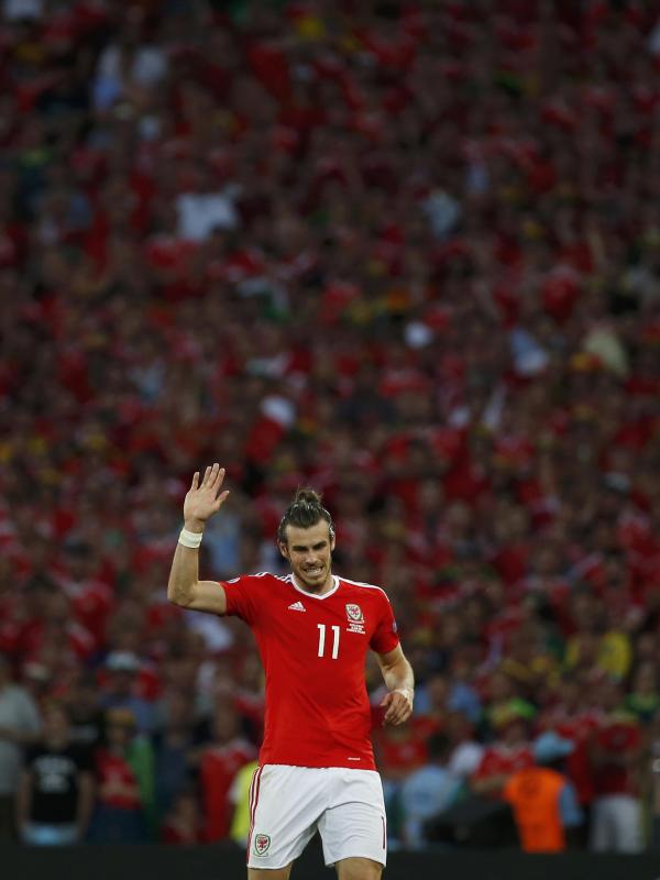 Gareth Bale tampil gemilang bersama Wales saat bertemu Rusia di Grup B Euro 2016 (Reuters)