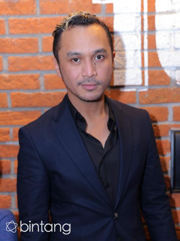 Saat awal-awal reading, Giring sempat di kritik oleh aktor Ringgo Agus Rahman karena aktingnya. Demi mendapatkan hasil yang maksimal, ia rela menyewa pelatih akting khusus. (Andy Masela/Bintang.com)