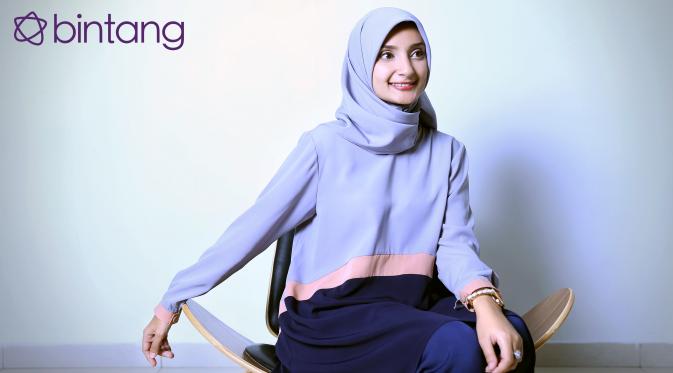 Rimma Bawazier, Model yang Sukses Jadi Desainer. (Foto by Nurwahyunan/Bintang.com, Digital Imaging by Muhammad Iqbal Nurfajri/Bintang.com)