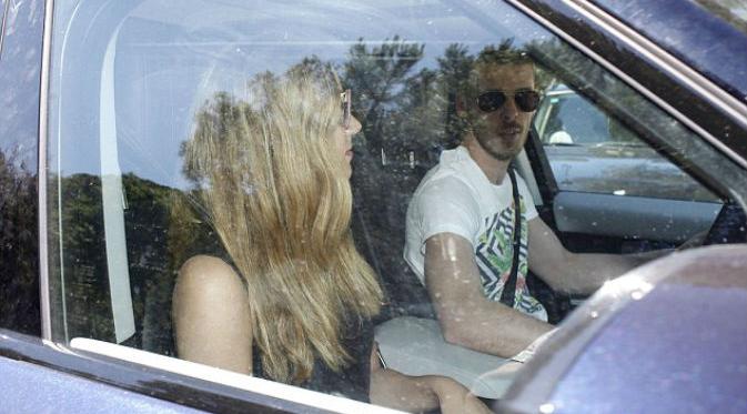 Kiper MU, David De Gea bersama kekasihnya menyambangi Madrid (Dailymail)