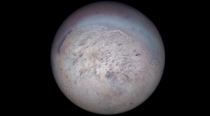 Triton, bulan Planet Neptunus (NASA)