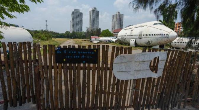 Wisata 'Kuburan' Pesawat di Tahiland Ini Membuat Merinding (News.com.au)