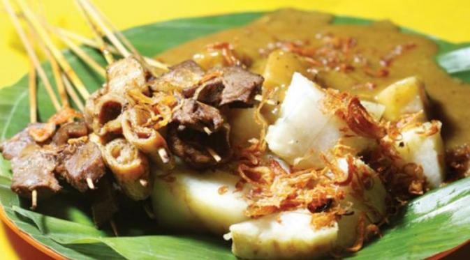 10 potret sate Padang ini sanggup bikin kamu ngiler dan ngidam!| Via: qraved.com