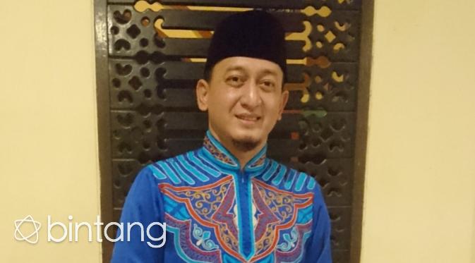 Sempat memilih diam, ustaz Zacky Mirza pun angkat bicara tentang kisruh rumah tangganya bersama Shinta Tanjung. (Muhamad Altaf Jauhar/Bintang.com)