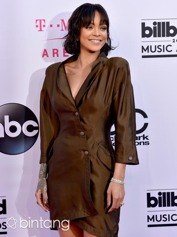 Chris Brown masih mengharapkan Rihanna kembali. (AFP/Bintang.com)