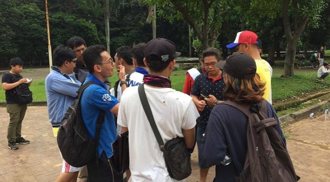Komunitas Pokemon Go Indonesia yang berkumpul di Gelora Bung Karno (liputan6.com/Mufti Sholih)