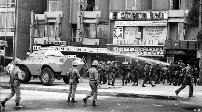 'Mesra tapi Benci' Militer Turki hingga Presiden Erdogan. Kudeta Militer tahun 1960 (Reuters)