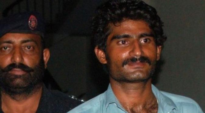 Pria 25 tahun itu mengaku melakukan hal tersebut karena Qandeel telah mencemarkan nama baik Baloch (Reuters).