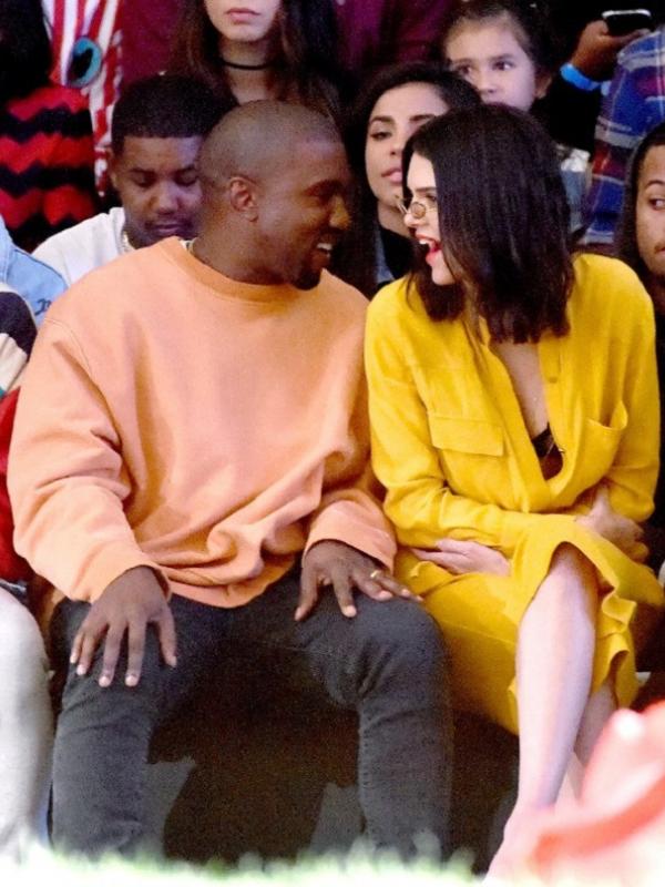 Kendall Jenner dan Kanye West (AFP/Bintang.com)