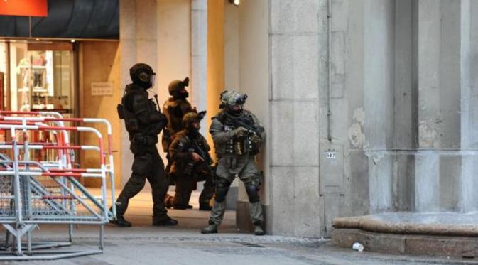 Rekaman Kepanikan Saat Penembakan Munich Berlangsung (AFP)