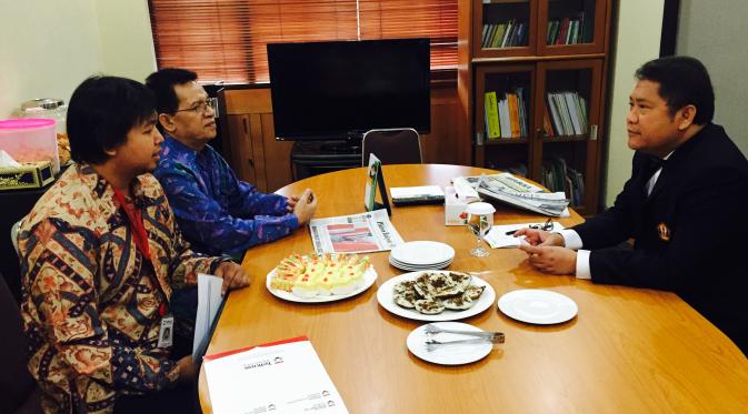 Menteri Komunikasi dan Informatika, Rudiantara ditemui saat menjadi Ketua Majelis Wali Amanat di prosesi Wisuda Gelombang IV Universitas Padjajaran, Bandung, Selasa (2/8/2016). (Liputan6.com/Muhammad Sufyan A)