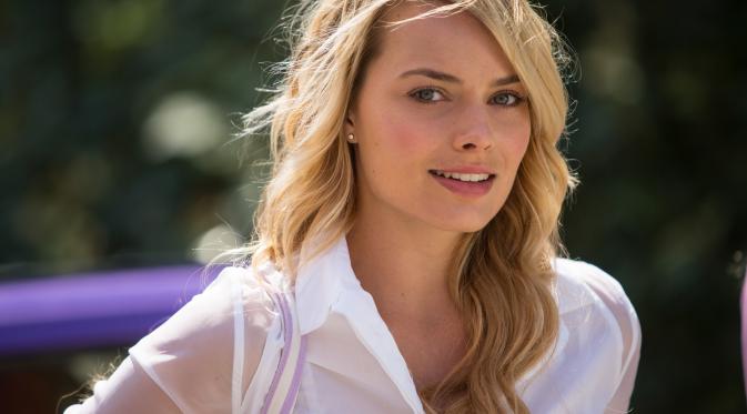 Margot Robbie dalam About Time. (collider.com)