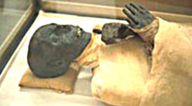 Thutmosis III. Kalangan ningrat Mesir Kuno percaya bahwa dirinya adalah keturunan para dewa sehingga perlu menjaga 'kemurnian'. (Sumber Egyptian Museum via Daily Mail)