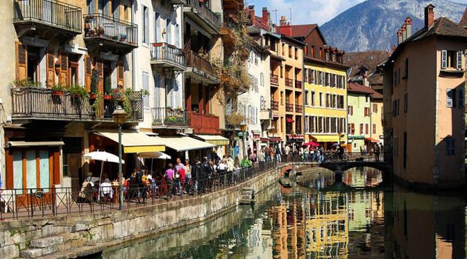 ANNECY, FRANCE. Sumber : purewow.com
