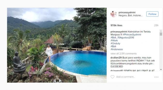 Syahrini ketika berada di Negara, Bali. (via Instagram @princessyahrini)