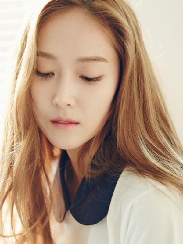 Jessica Jung bantah dirinya terlibat skalndal dengan Choi Soon Sil. (Koreaboo)