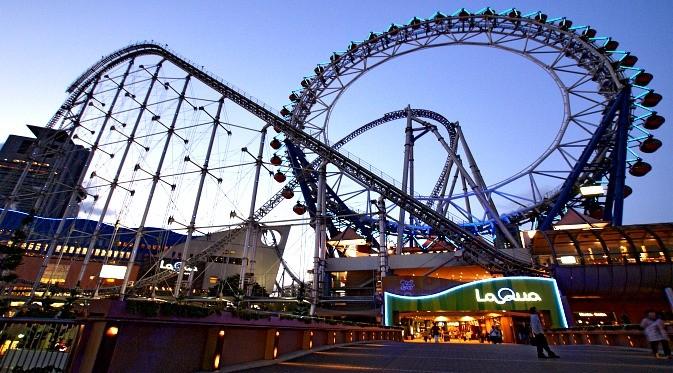Roller coaster paling seram di Tokyo.
