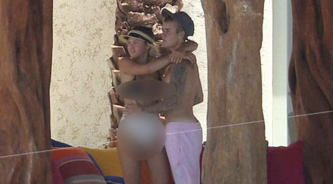 Liburan panas ala Justin Bieber dan Sofia Richie di Meksiko. 