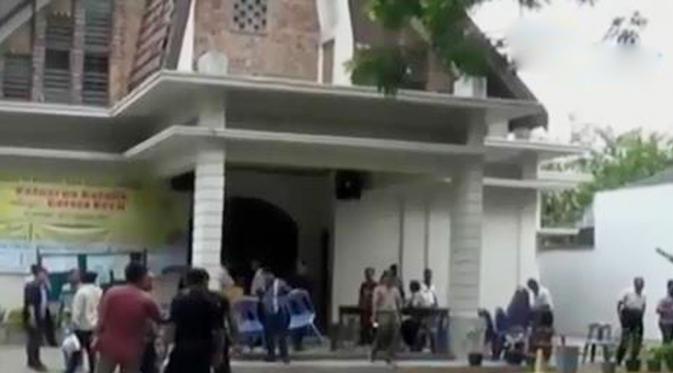 Polisi masih mendalami motif bom bunuh diri di Medan.