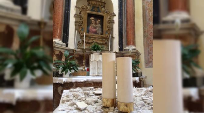 Pasangan Ini Mengikat Janji di Antara Reruntuhan Gempa Italia (CNN)