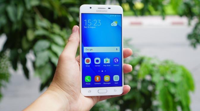 Samsung Galaxy J7 Prime (Sumber: Phone Arena)