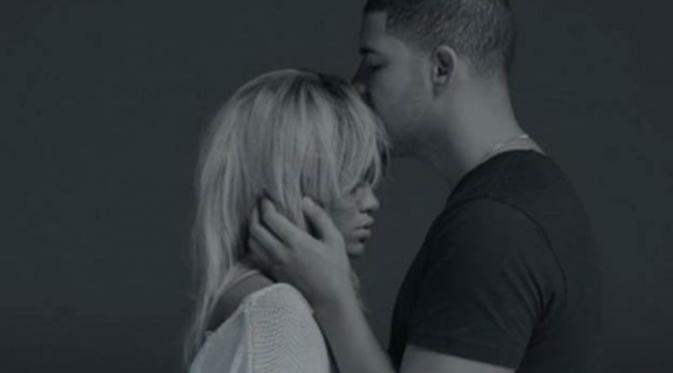 Drake & Rihanna - Take Care video clip
