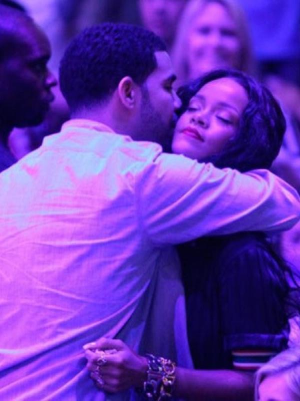 Drake & Rihanna (Foto: hollywoodlife.com)