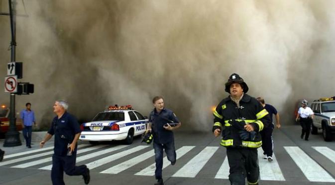 Setelah peristiwa 9/11, NIST melakukan penelitian resmi runtuhnya bangunan-bangunan World Trade Center (WTC). (Sumber ridiculously.com)