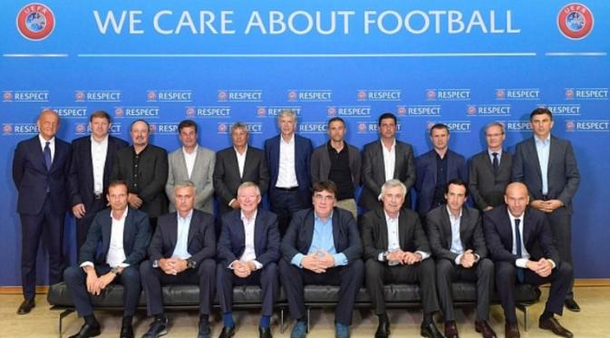 Beberapa pelatih top dunia yang mengikuti acara UEFA Conference, di Swiss. (Daily Mail).