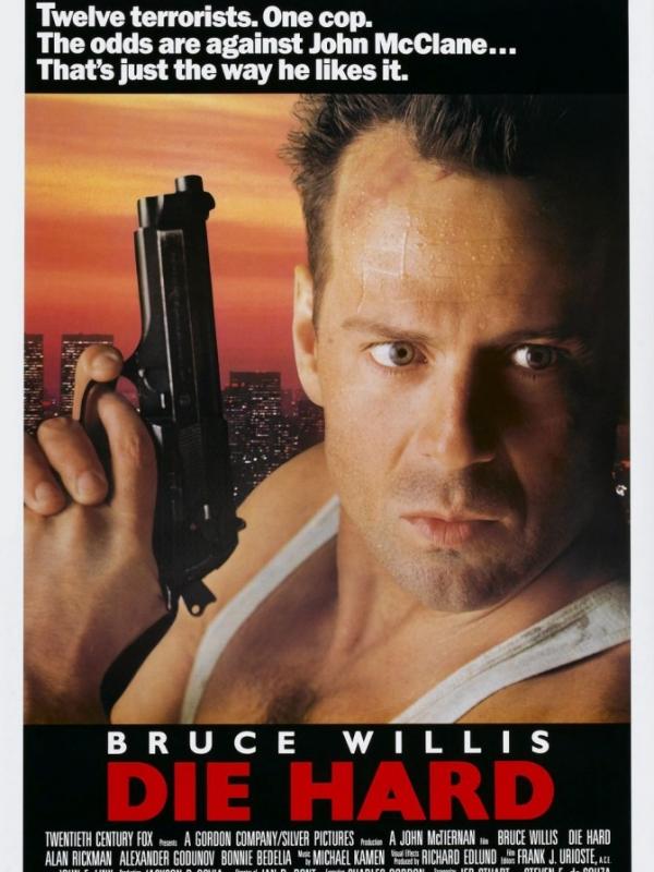 Bruce Willis di film Die Hard. foto: cinemasalem.com