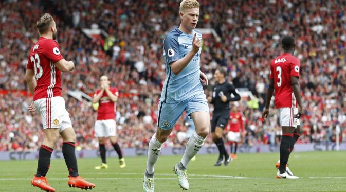 Gelandang Manchester City Kevin de Bruyne usai cetak gol ke gawang Manchester United (Reuters)