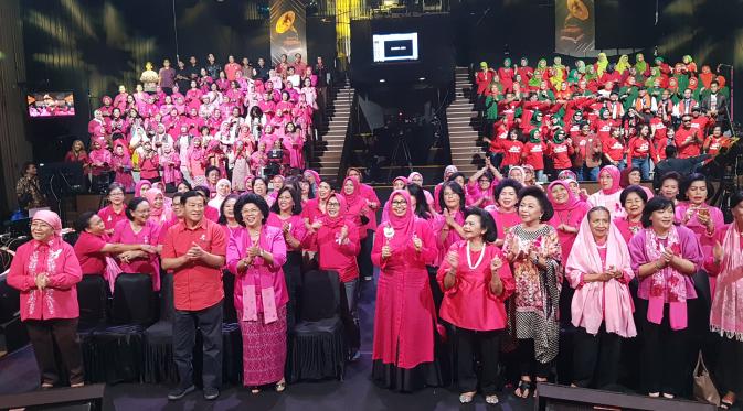 Melalui Acara Golden Memories yang Tayang di Indosiar, Yayasan Kanker Payudara Indonesia (YKPI) Ingin Mengajak Seluruh Masyarakat Melakukan SADARi. Jangan Sampai Terlambat Memeriksa Kesehatan Payudara. Begitu Datang ke Dokter Sudah Stadium Lanjut