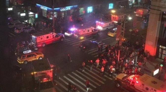 Suasana area Chelsea, New York, setelah terjadi ledakan, Minggu (17/9). (Twitter)
