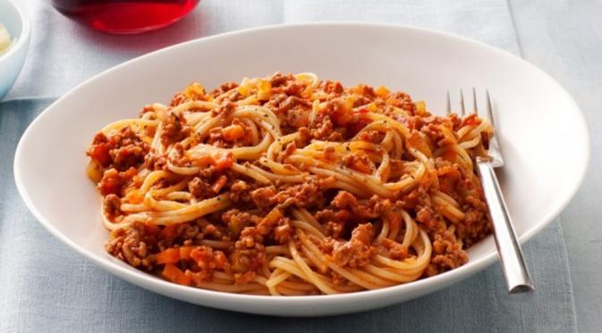 Yuk bikin spaghetti ala tanah air dengan resep ini! (Via: taste.com.au)