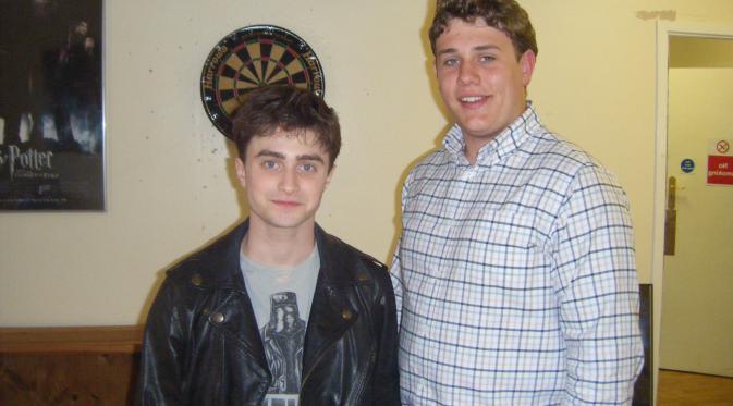 Mendiang Robert Knox dan pemeran Harry Potter, Daniel Radcliffe. (robknox.org)