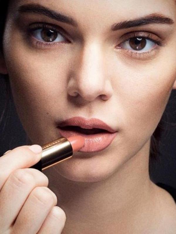 6 Tips Makeup untuk Tampil Secantik Kendall Jenner