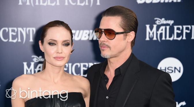 Angelina Jolie dan Brad Pitt merebutkan hak asuh anak. (AFP/Bintang.com)
