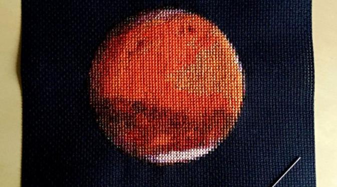 Mars. (Via: boredpanda.com)