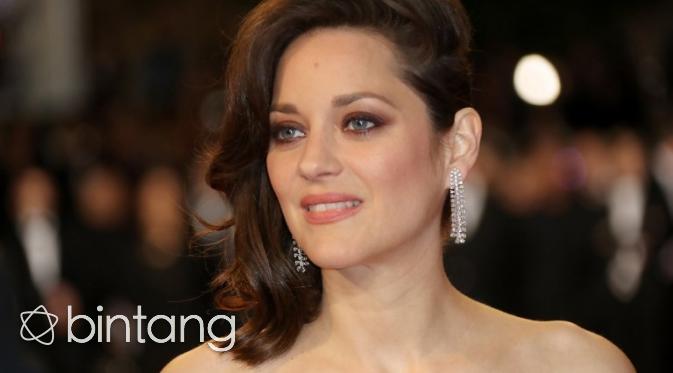 Marion Contillard disebut sebagai perusak pernikahan Angelina Jolie dan Brad Pitt. (AFP/Bintang.com)