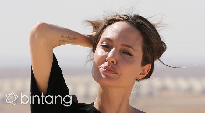 Angelina Jolie dikabarkan selingkuhi Brad Pitt. (AFP/Bintang.com)