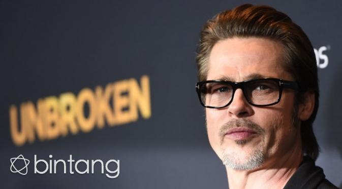 Brad Pitt mendekati mertuanya untuk meminta bantuan untuk memperbaiki hubungannya dengan Angelina Jolie. (AFP/Bintang.com)