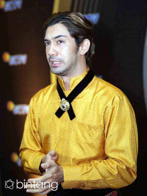 Reza Rahadian (Deki Prayoga/Bintang.com)