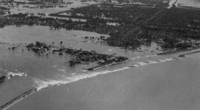 Banjir Sungai Huan He menewaskan 900 ribu hingga 2 juta orang (Wikipedia)