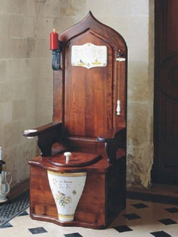 "Dagobert" Wooden Toilet Throne by Herbeau. (Via: indianexpress.com)