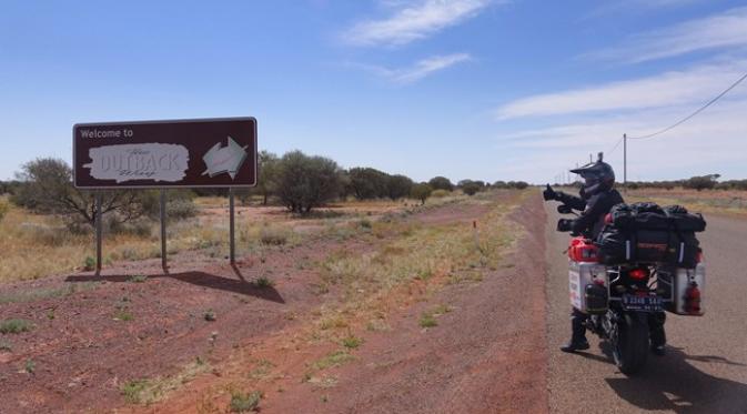 Petualangan Menegangkan Mario Iroth di Aboriginal Land, Australia