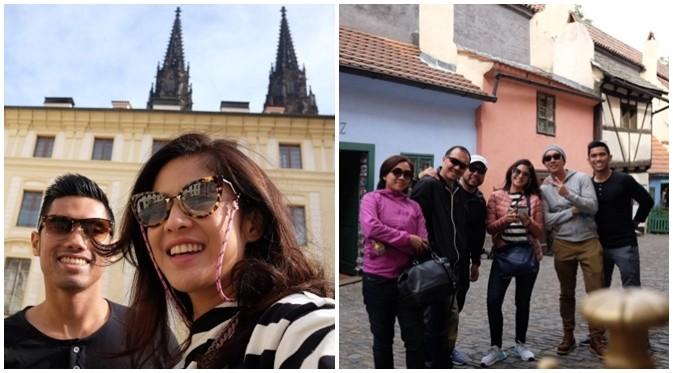 Dian Sastrowardoyo, sang suami dan rekan-rekan ketika di Kota Praha. (Instagram @therealdisastr)